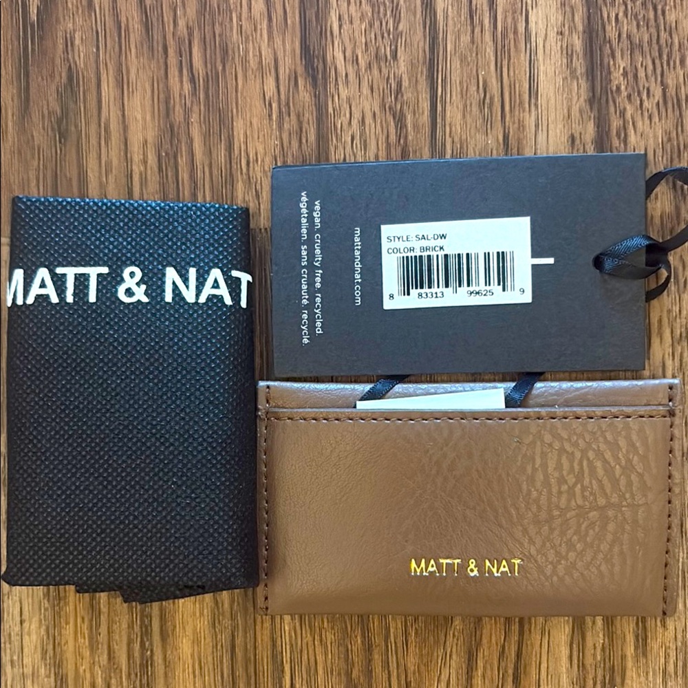 Matt & Nat Brown Two Slot Card Holder